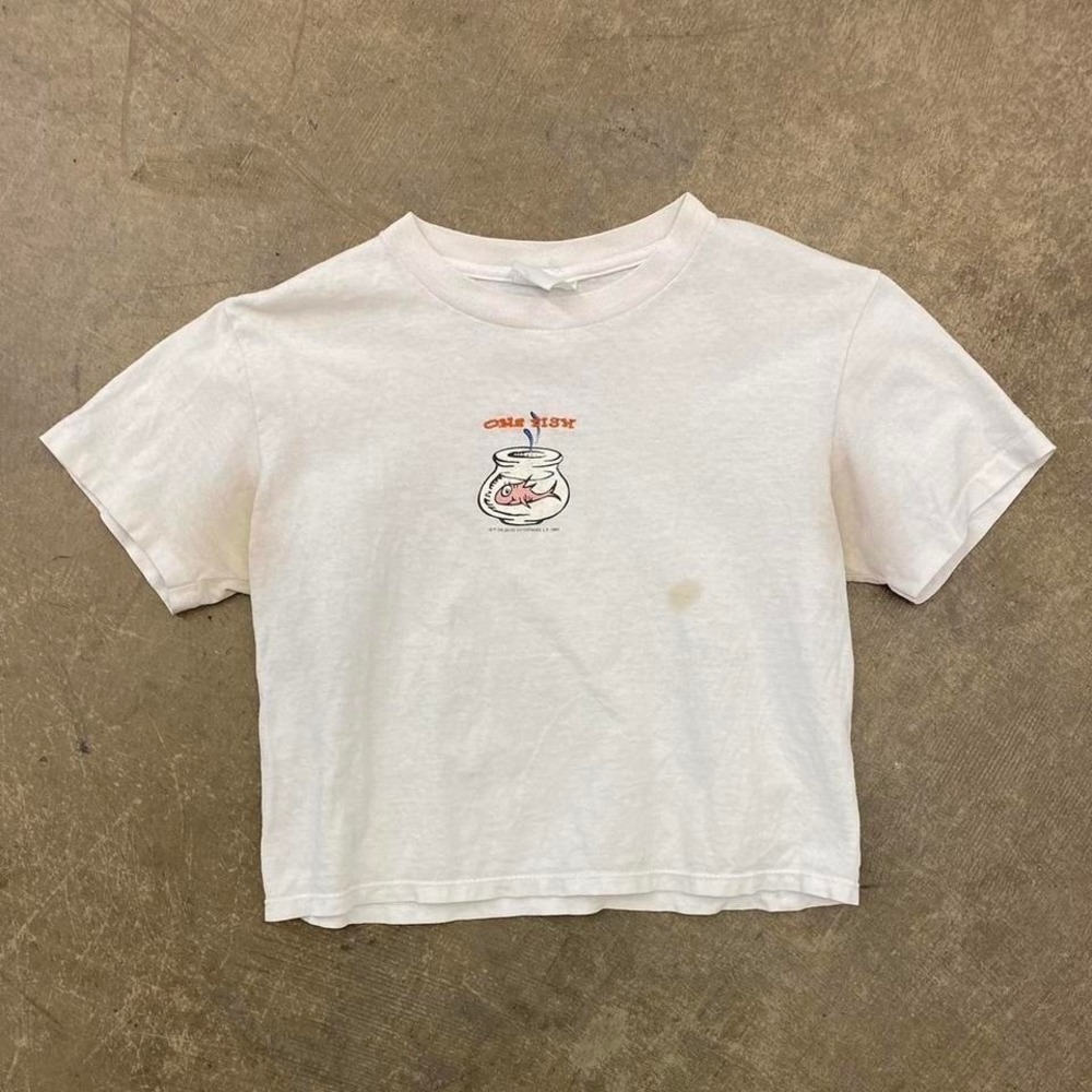 intage 90s Dr. Seuss One Fish Cartoon Womens Baby Tee Shirt Size Small